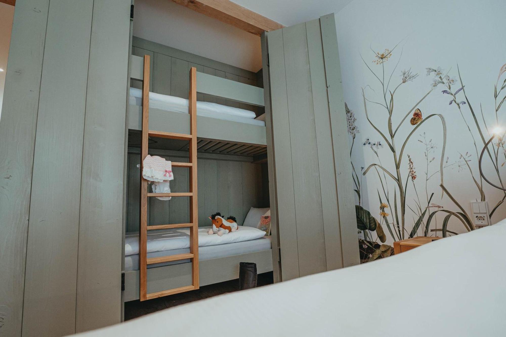 Biohotel Wildland Natural Resort Hornbostel Екстер'єр фото